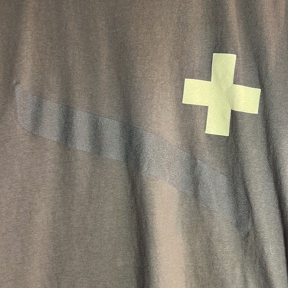 Oakley womens t-shirt - Picture 2 of 5